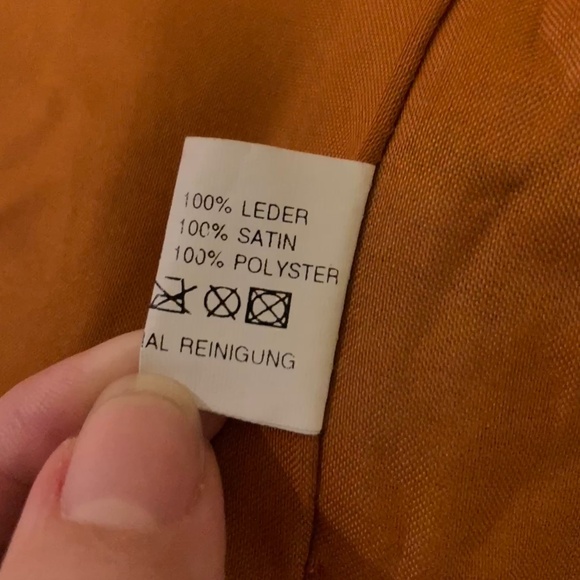 Vintage leather newspaper print vest - size Small - Picture 8 of 9